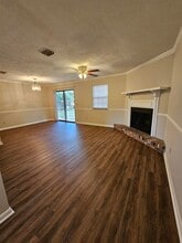 Building Photo - 2724 Whitney Dr N
