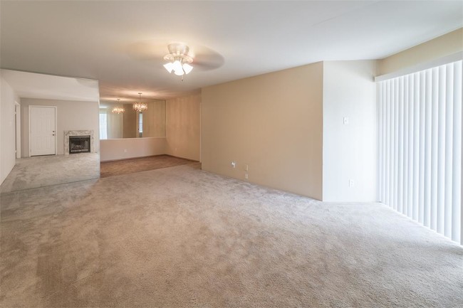 Foto del edificio - 8787 Brae Acres Rd