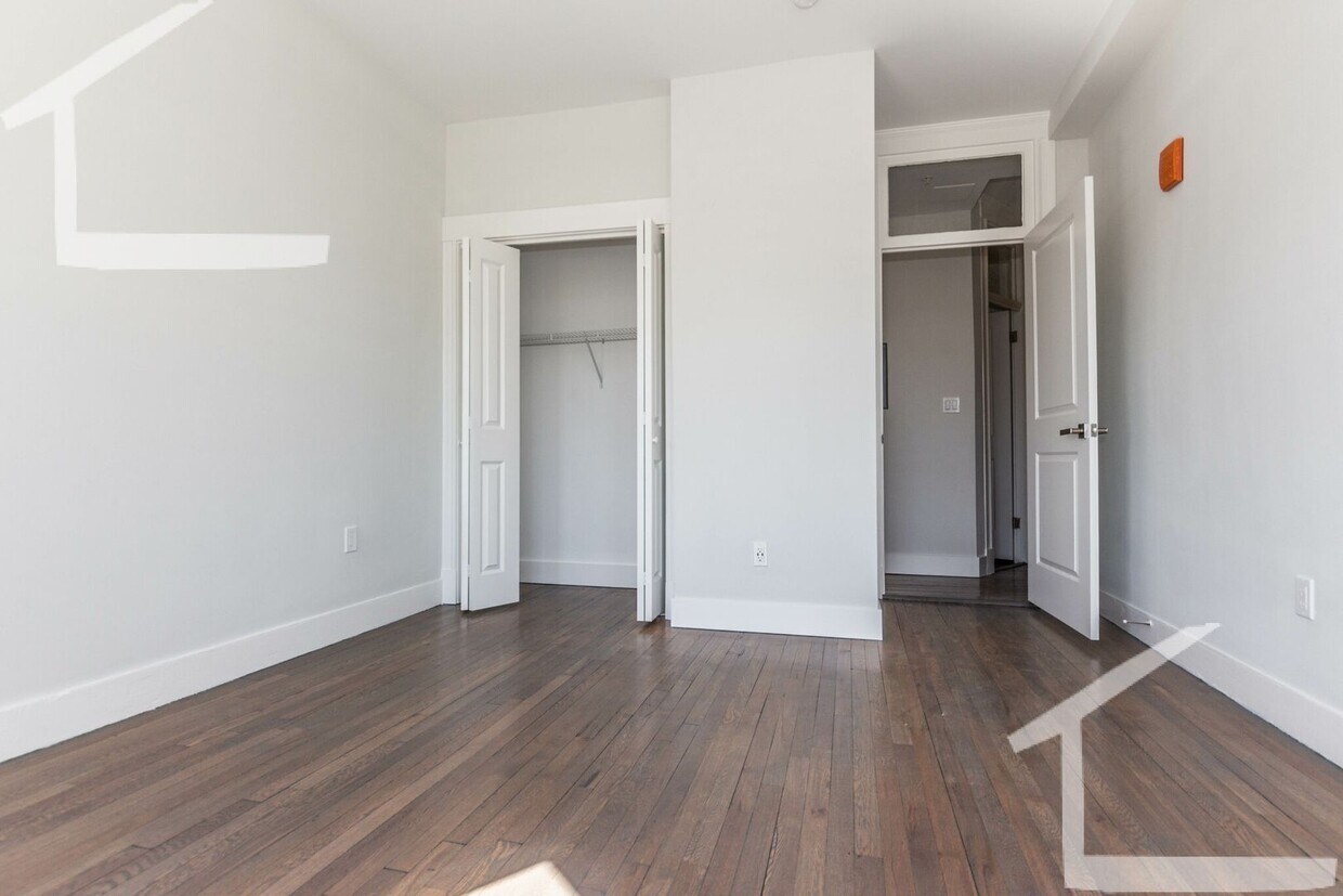 Primary Photo - 3 Bedroom