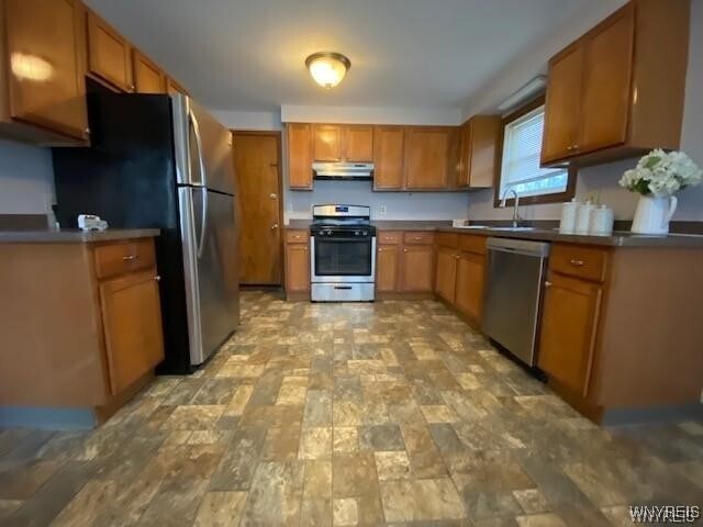 Foto del edificio - 5846 Sheridan Dr