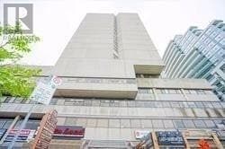 Building Photo - 720 Spadina Ave.