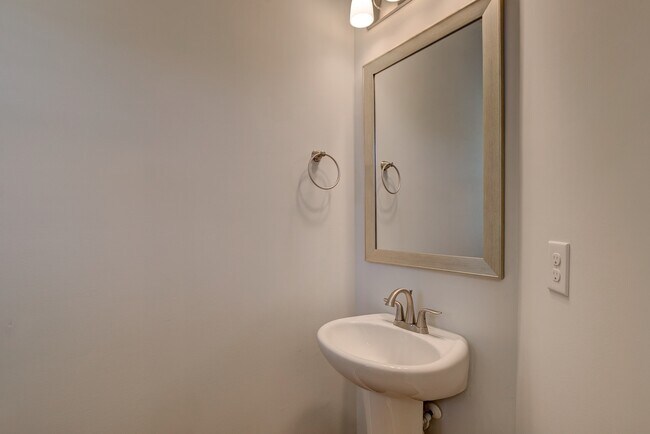 Foto del edificio - 416 Sandfarm Trail