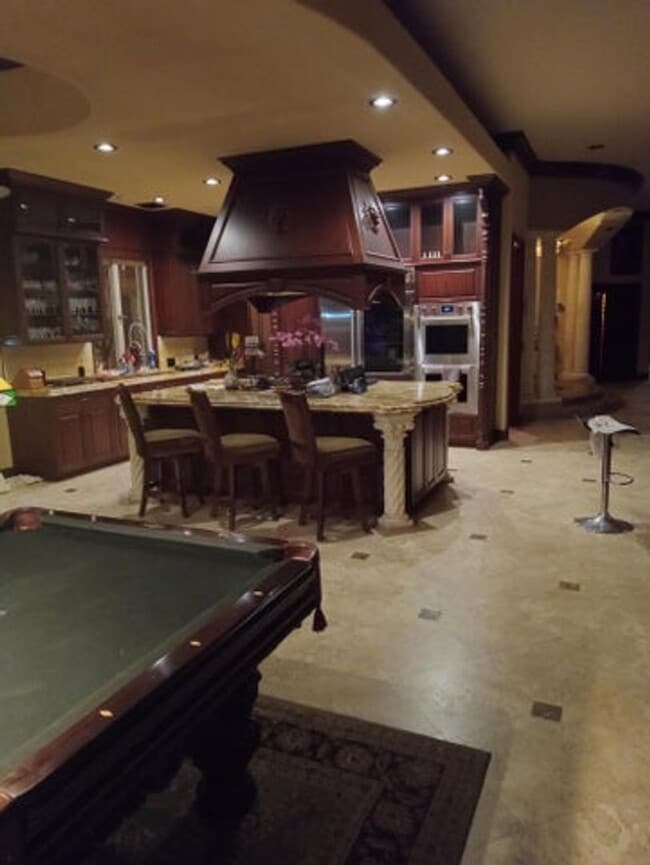 Photo - 2610 Tecumseh Dr House