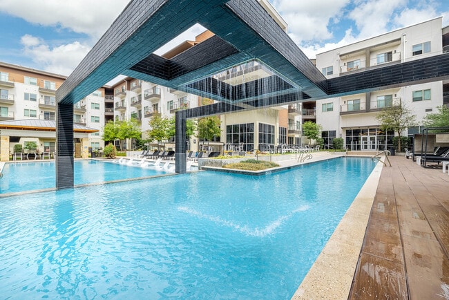 Building Photo - Evoke Building Photo - Evoke