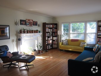 Primary Photo - 6448 1/2 Orange St