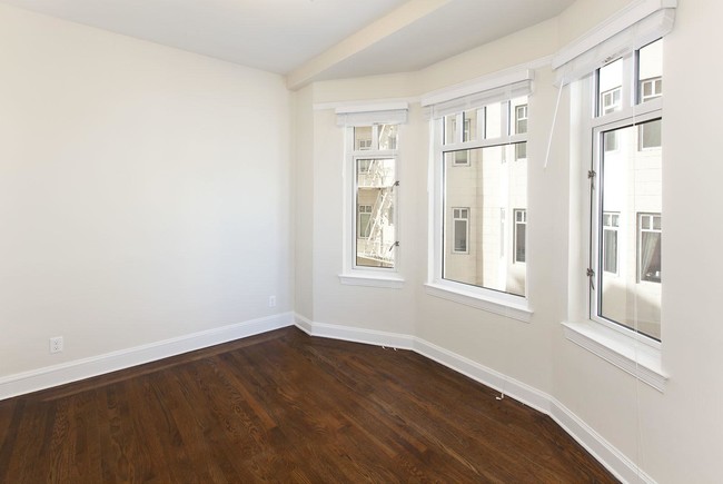 Building Photo - 2 bedroom in San Francisco CA 94109