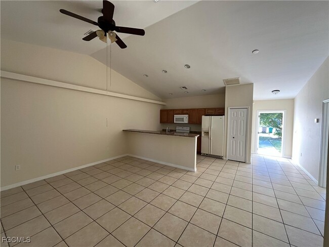 Foto del edificio - 601 SE 5th St