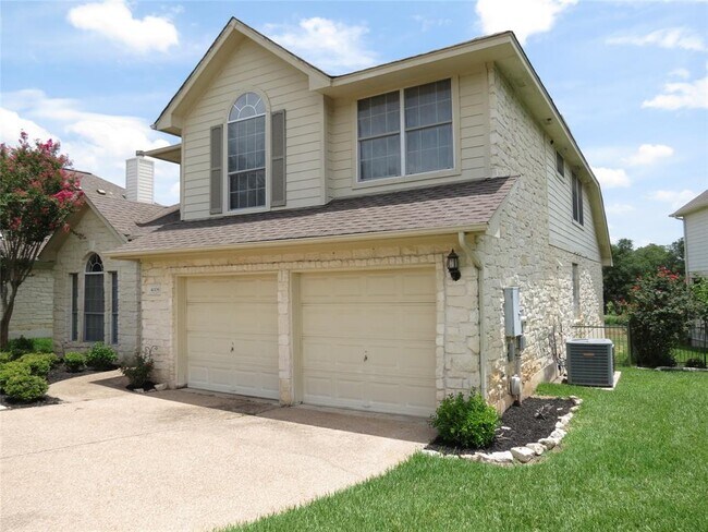 Building Photo - 4008 Sable Oaks Dr