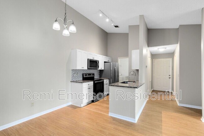 Foto del edificio - 2533 Grassy Point Dr