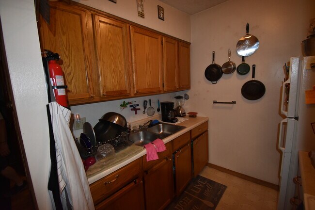 Foto del edificio - 1026 W 24th St