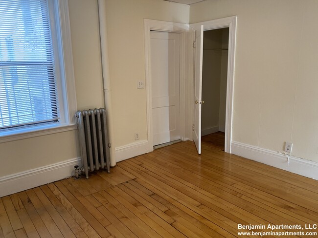 Foto del edificio - 431 Cambridge St