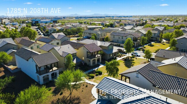 Foto del edificio - 1785 N 208th Ave