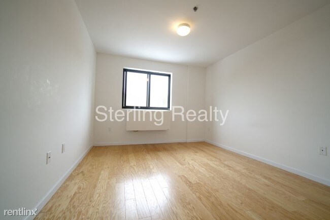 Building Photo - 31-72-72 31st St