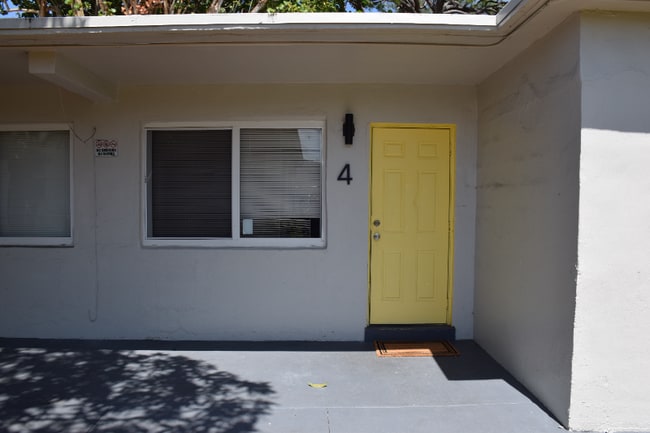 Photo - 1210 NW 2nd St Apartment