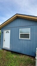 Building Photo - 1310 N Combee Rd