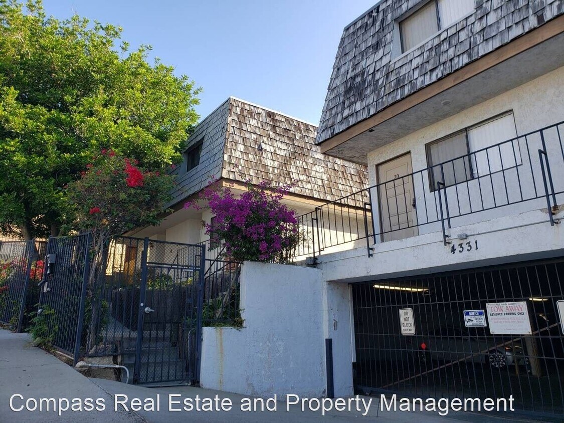Primary Photo - 2 br, 1.5 bath House - 4331 53rd Unit 21