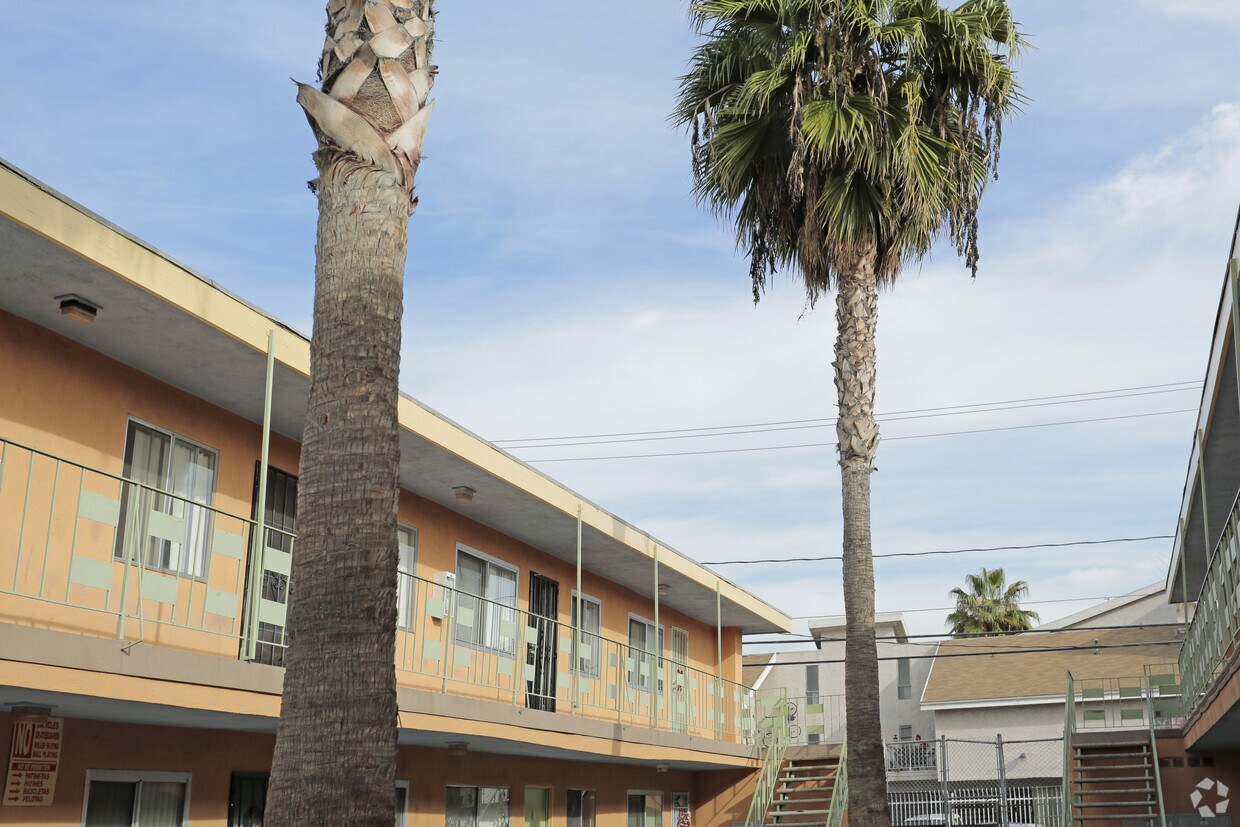 Foto del edificio - Berro Asset Building #0033