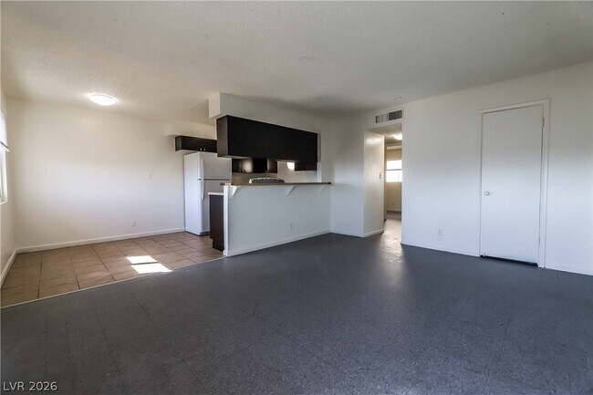 Foto del edificio - 1404 E Mesquite Ave