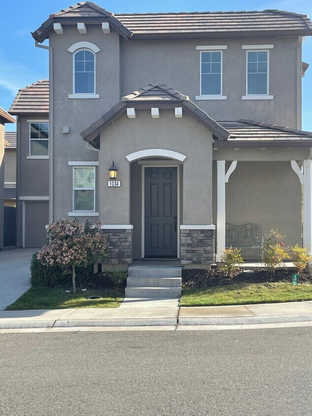 1034 Bridlewood Dr, Rocklin, CA 95765 House Rental in Rocklin, CA