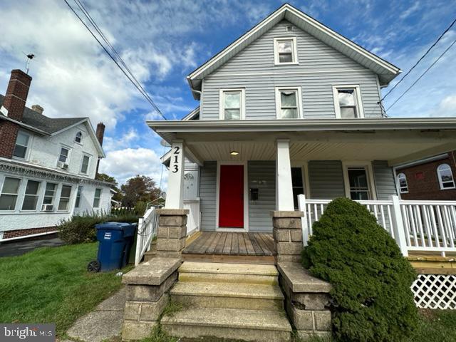 Building Photo - 213 Franklin St