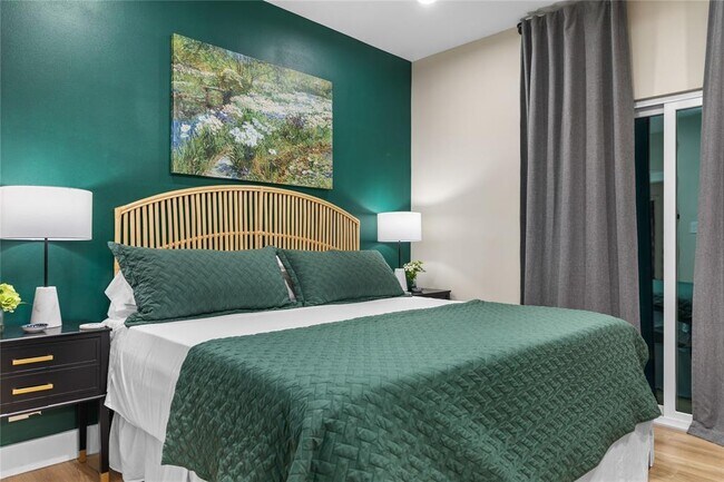 Foto del edificio - 6790 River Rd