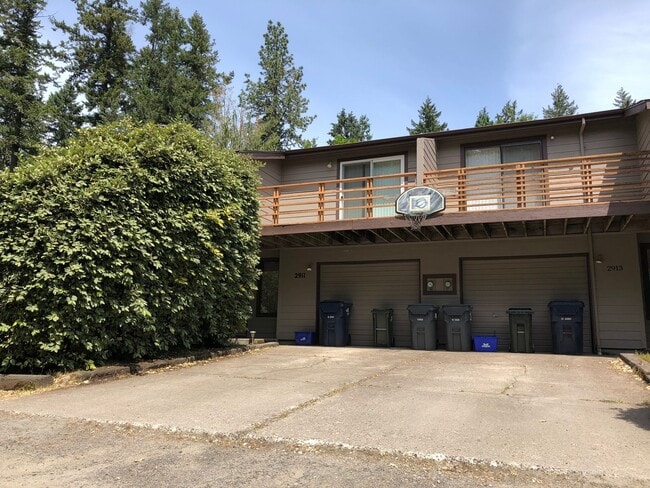 Building Photo - 2911ce