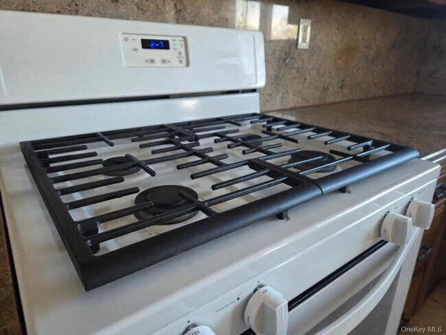 Foto del edificio - 68 Kirkwood Rd