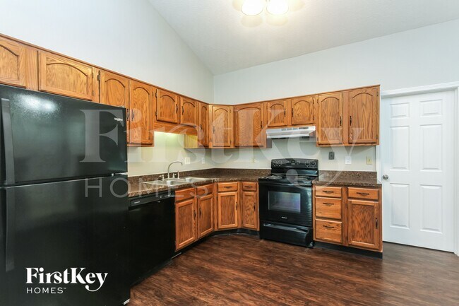 Building Photo - 5038 Deer Creek Pl