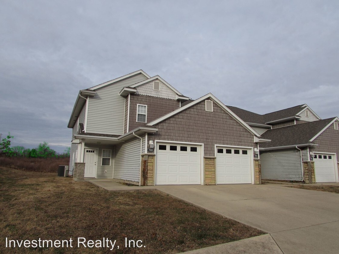 Foto principal - 104 Andrews Dr