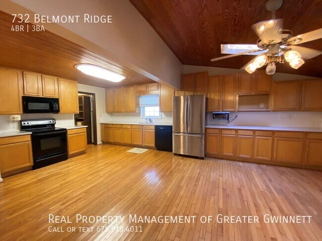 Charming Home in Great Location! photo'