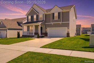 Building Photo - 241 Quartz Wy