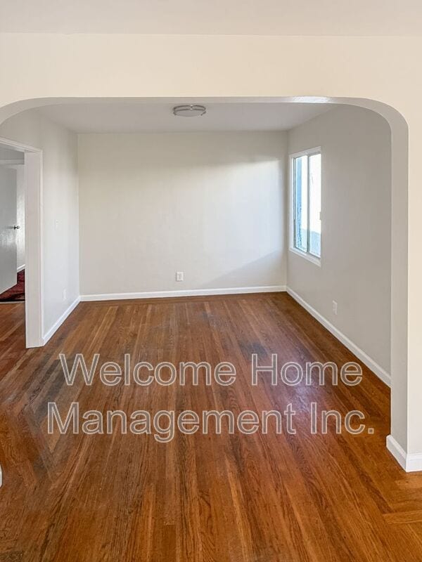 Foto del edificio - 184 Farrelley Drive