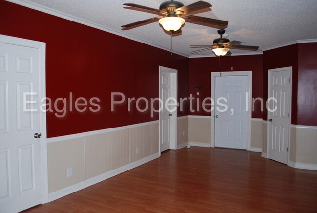 Building Photo - 977 Pikeville Princeton Rd NW