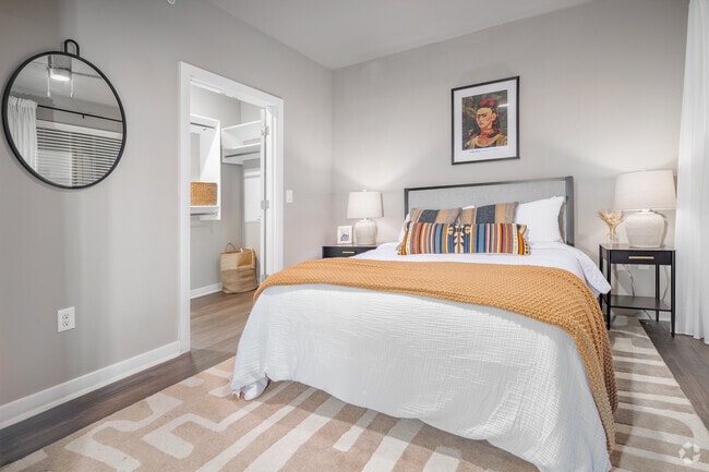 Building Photo - The Can Plant Residences at Pearl