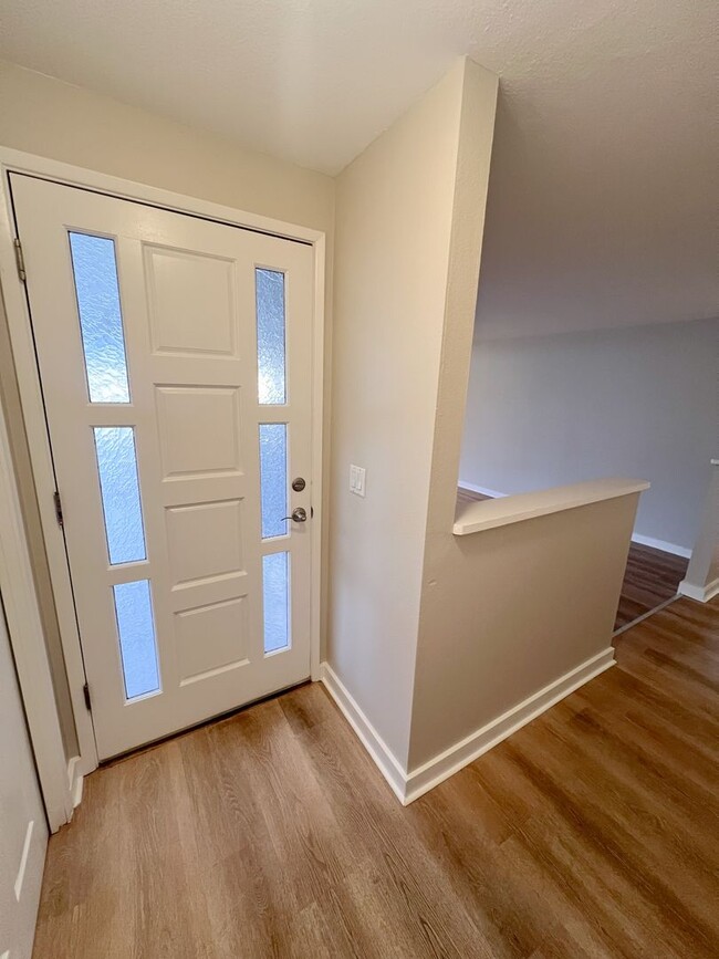 Foto del edificio - 3 Bedroom, 2 bath 1836 sqft House in Sunset Village