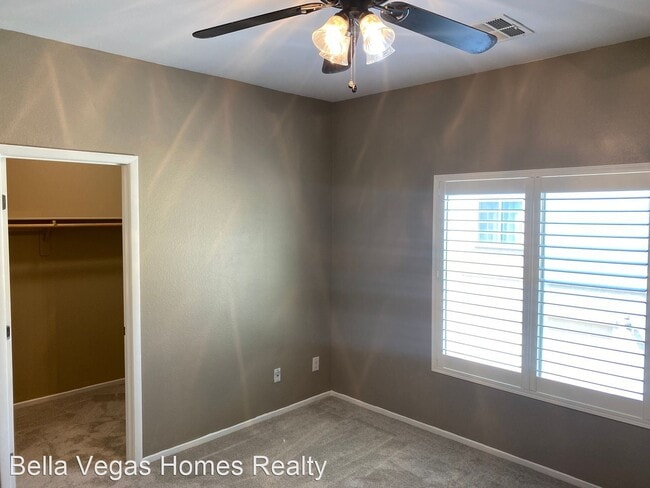 Building Photo - 3 br, 2.5 bath House - 9578 Vega Carpio Ave.