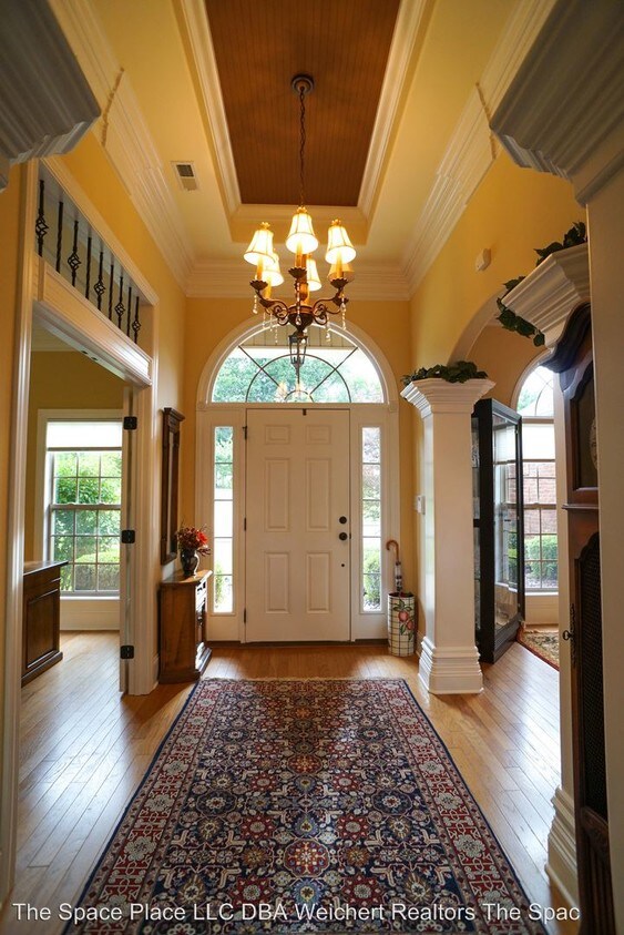 Foto principal - 111 Crystal Springs Dr