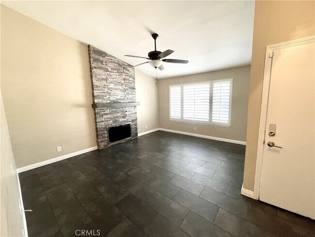 Foto del edificio - 7566 E Woodsboro Ave