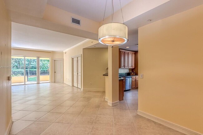 Foto del edificio - 16101 Emerald Estates Dr