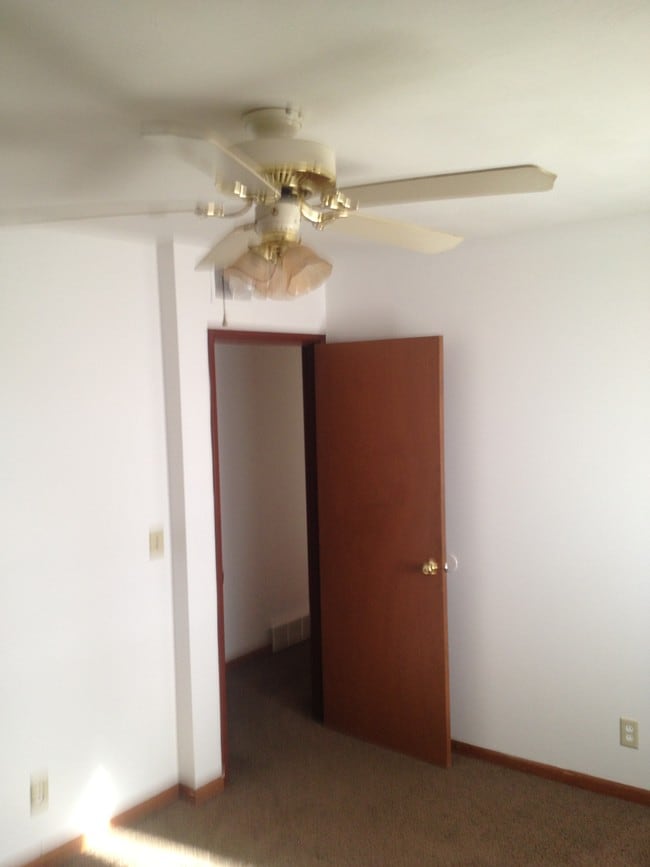 Building Photo - 3104 Hascall St