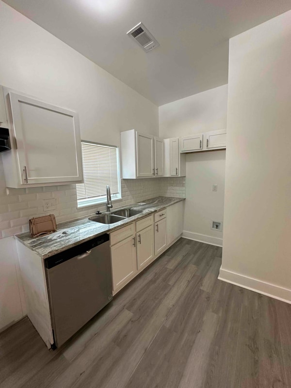 Photo - 939 Seattle St House