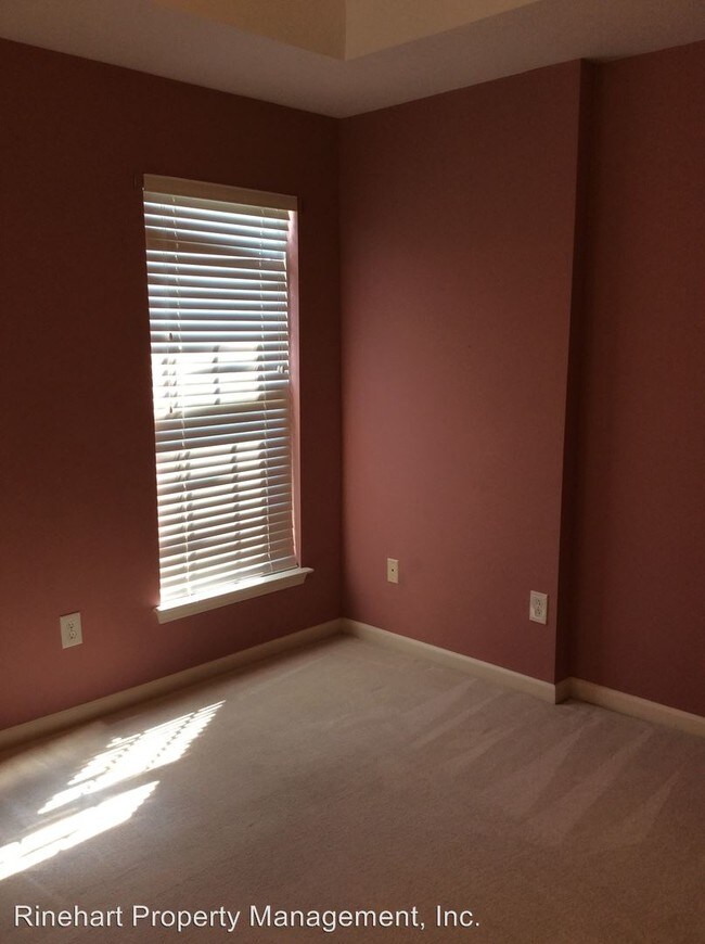 Building Photo - 617 Atherton Way