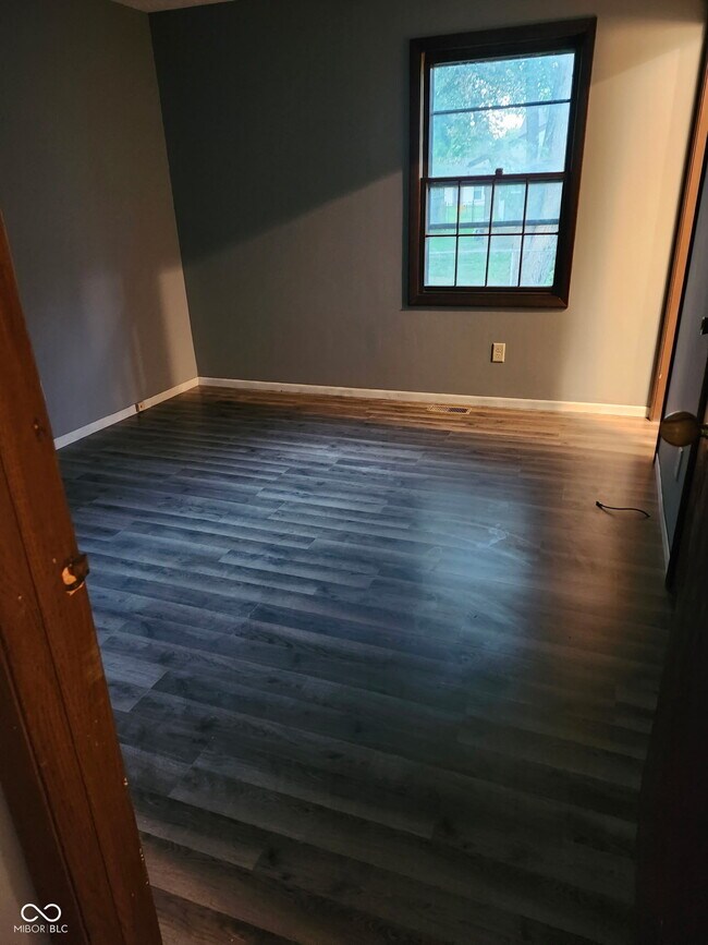 Foto del edificio - 5123 Pappas Dr