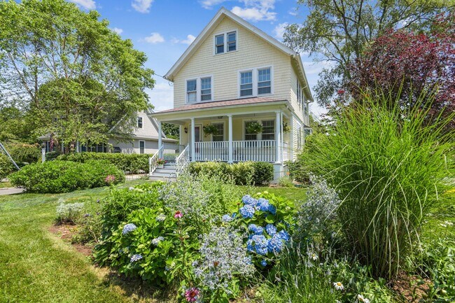 Foto del edificio - 24 Warren Ave