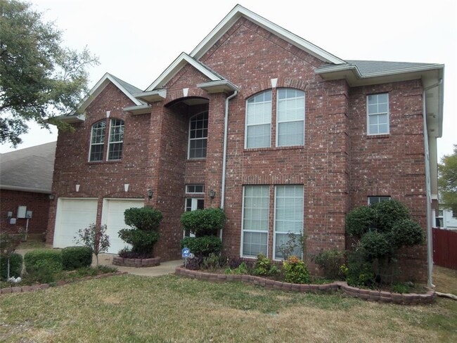 Building Photo - 15848 Garrison Cir