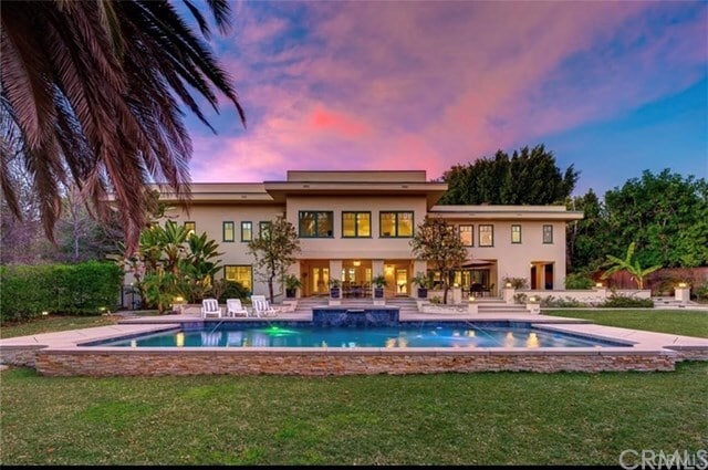 Building Photo - 1298 S El Molino Ave