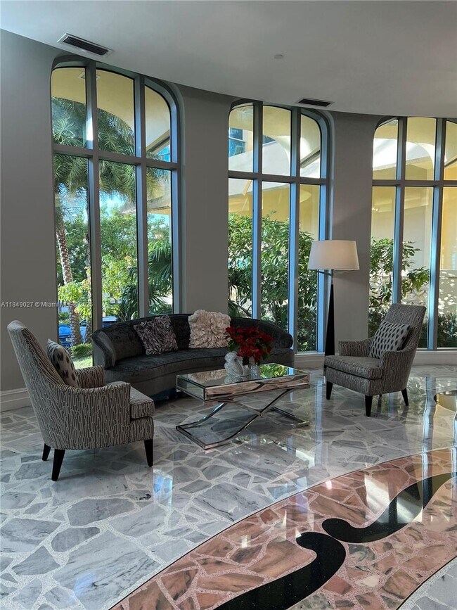 Foto del edificio - 2501 S Ocean Dr