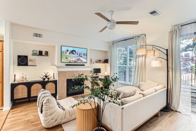 Foto del edificio - 2817 NW Kennedy Ct