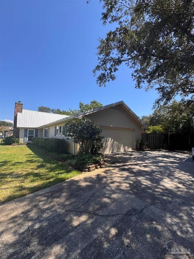 Foto del edificio - 1012 Great Oaks Dr