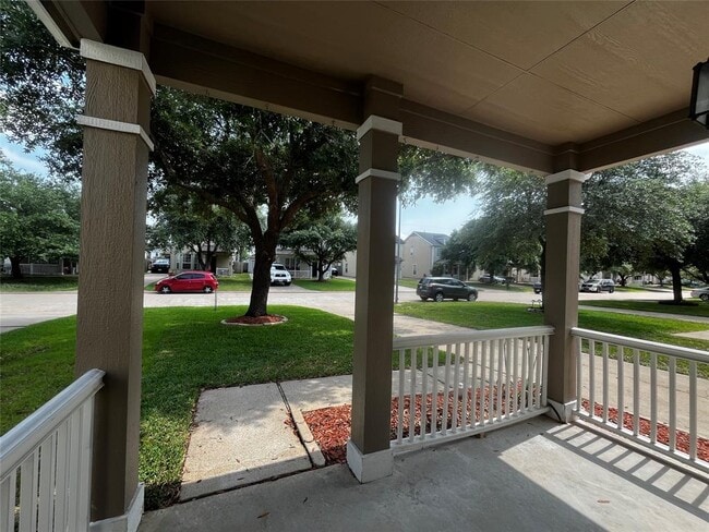 Building Photo - 18754 Sandelford Dr
